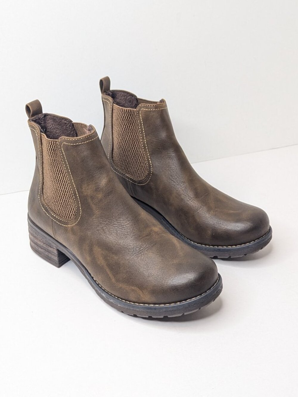 Eastland Jasmine Chelsea Boots Brown Womens 7.5